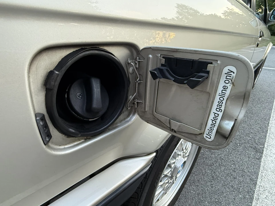 1990 BMW E30 3 Series - Image 13 of 31