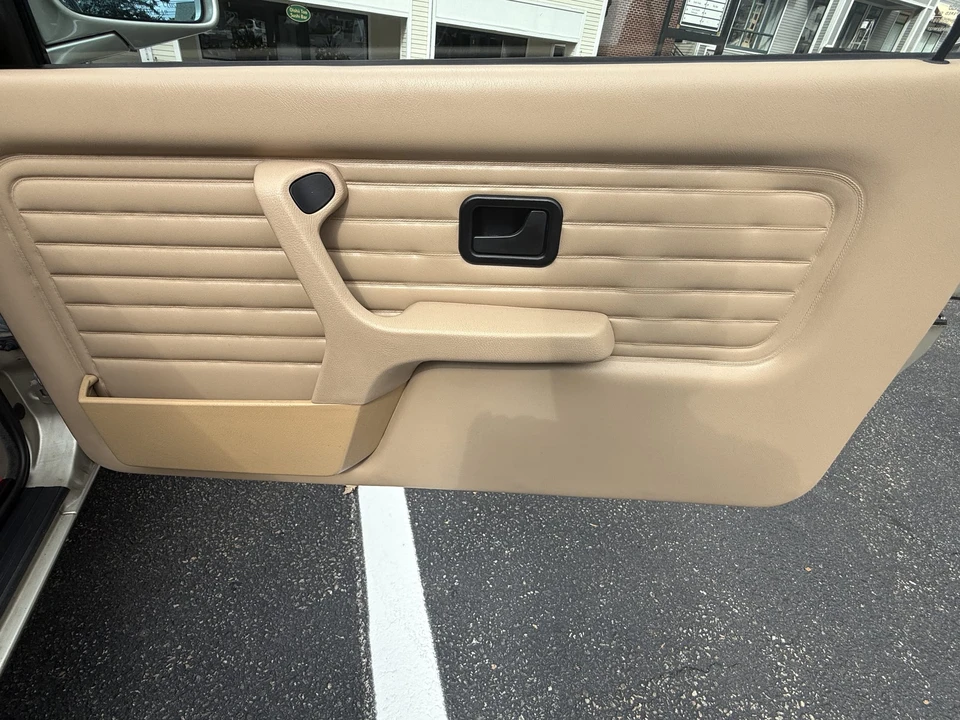 1990 BMW E30 3 Series - Image 26 of 31