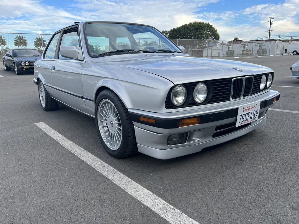 1990 BMW E30 3 Series - Image 16 of 31