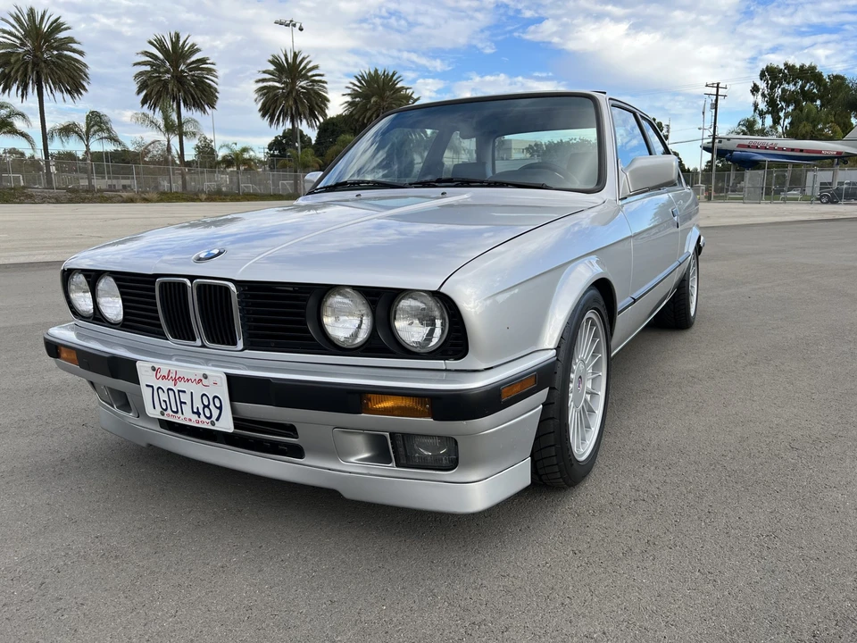1990 BMW E30 3 Series - Image 2 of 31