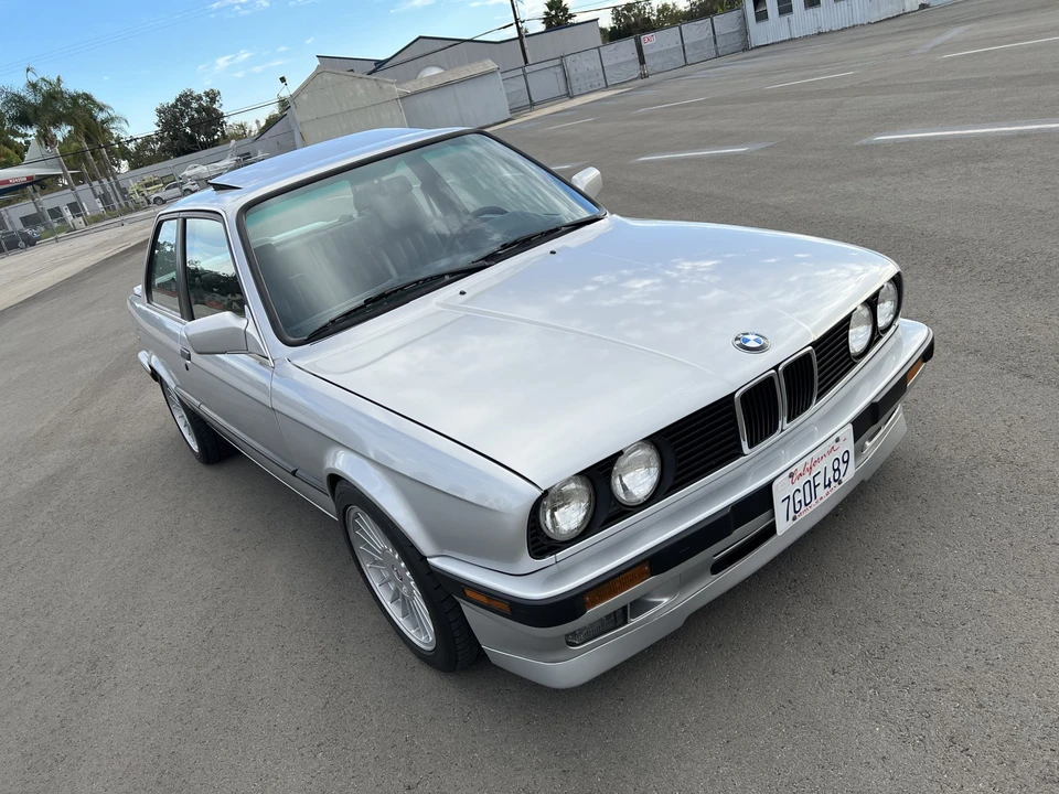 1990 BMW E30 3 Series - Image 18 of 31