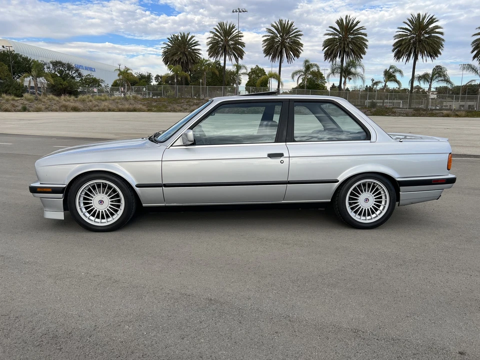 1990 BMW E30 3 Series - Image 7 of 31