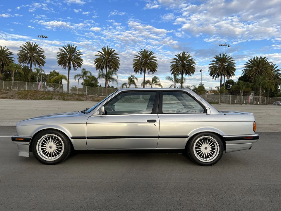 1990 BMW E30 3 Series - Image 6 of 31