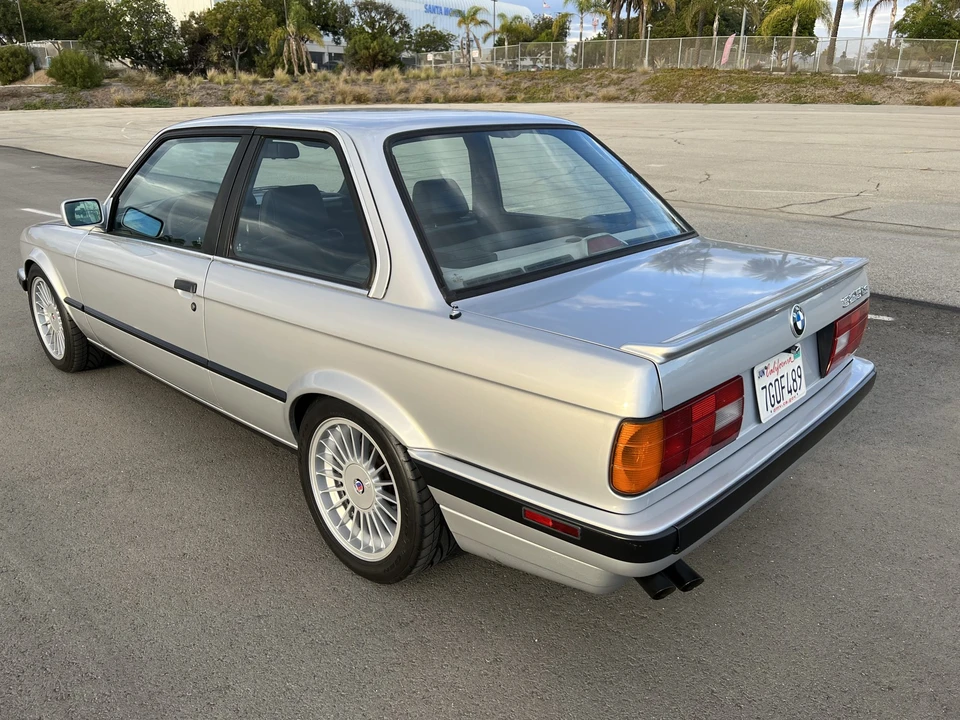 1990 BMW E30 3 Series - Image 8 of 31
