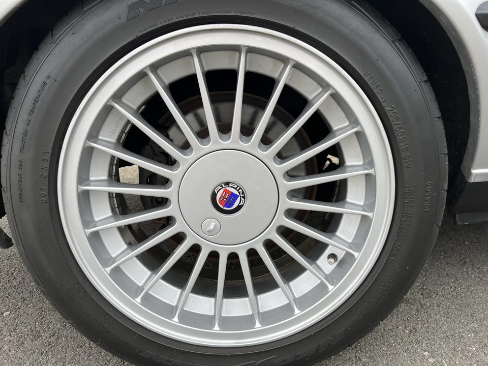 1990 BMW E30 3 Series - Image 24 of 31