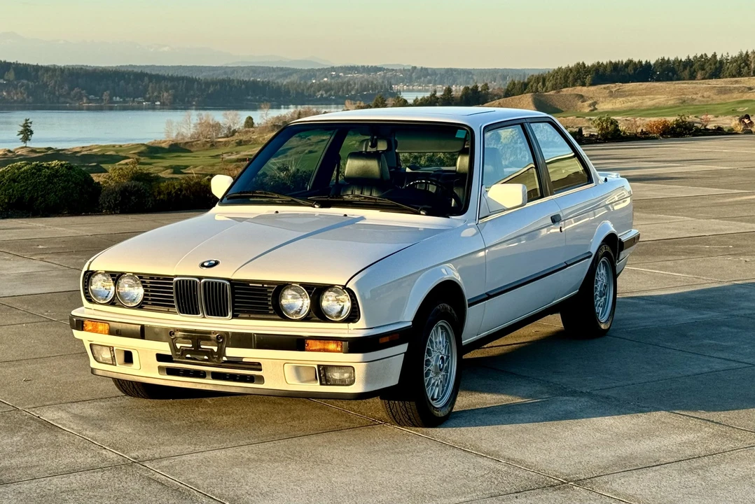 1990 BMW E30 3 Series - Image 12 of 31