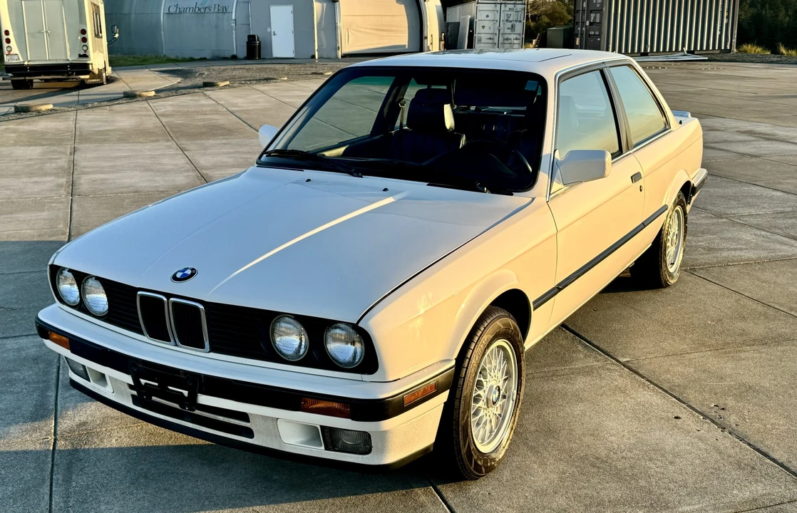 1990 BMW E30 3 Series - Image 9 of 31