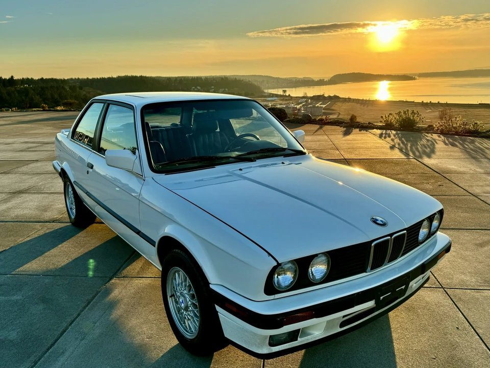 1990 BMW E30 3 Series - Image 17 of 31