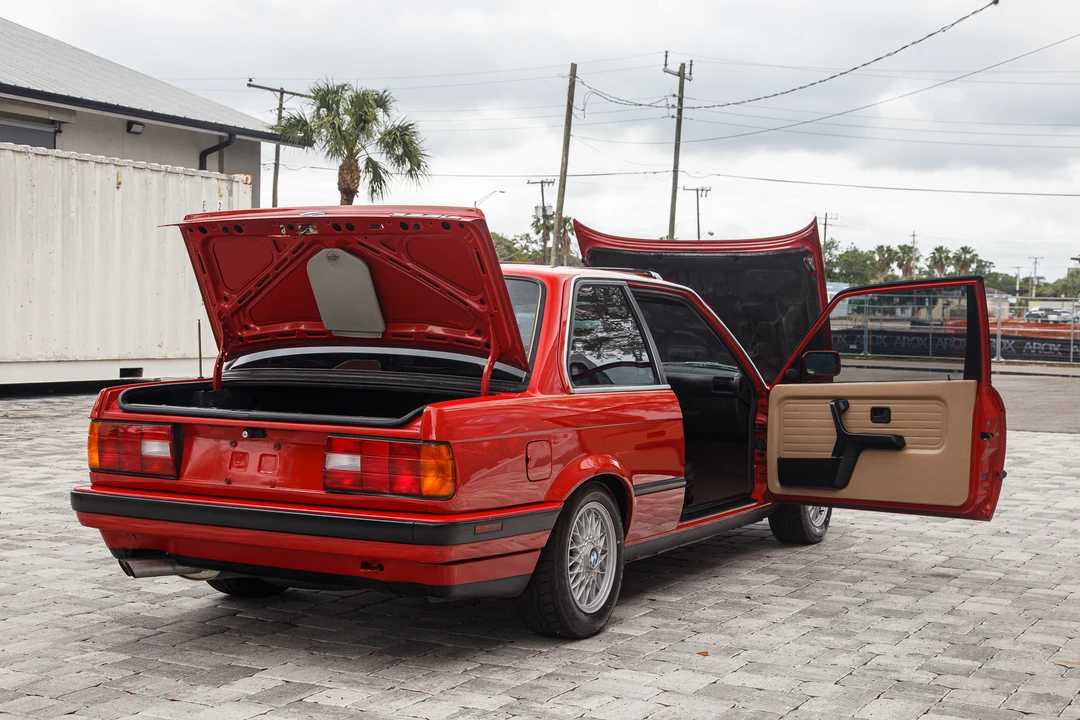 1990 BMW E30 3 Series - Image 9 of 31