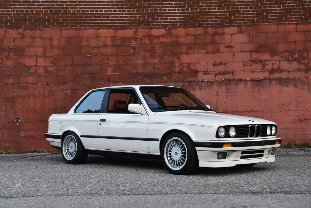 1990 BMW E30 3 Series - Image 13 of 31