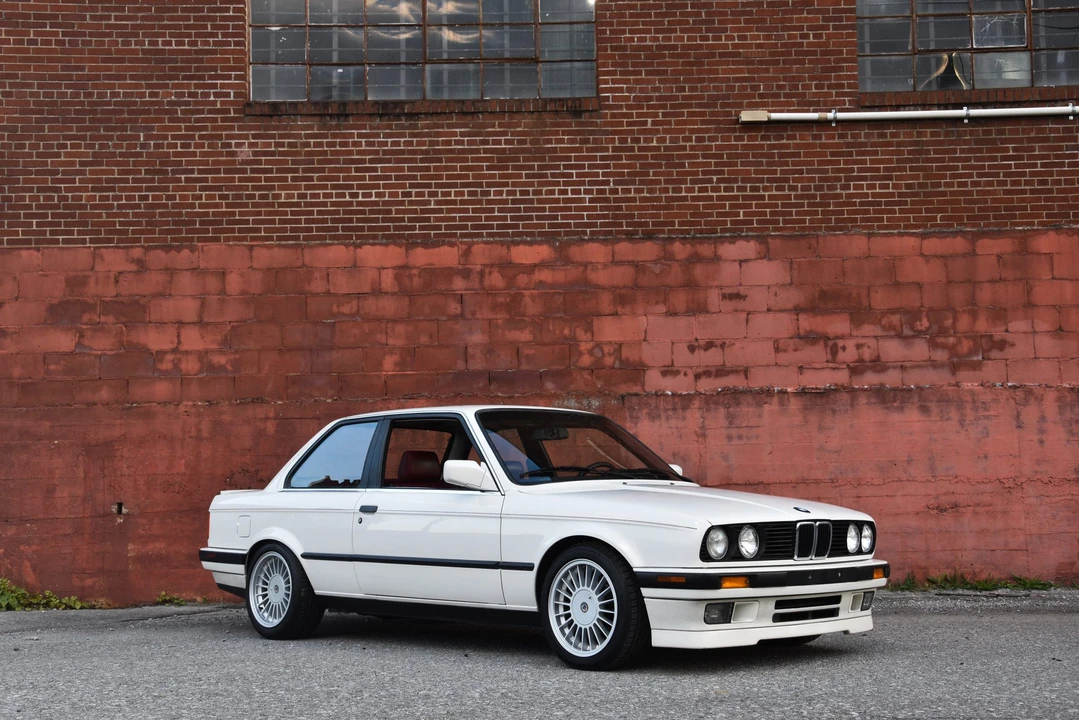 1990 BMW E30 3 Series - Image 14 of 31