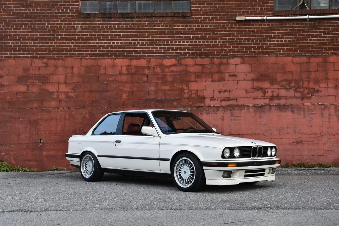 1990 BMW E30 3 Series - Image 11 of 31