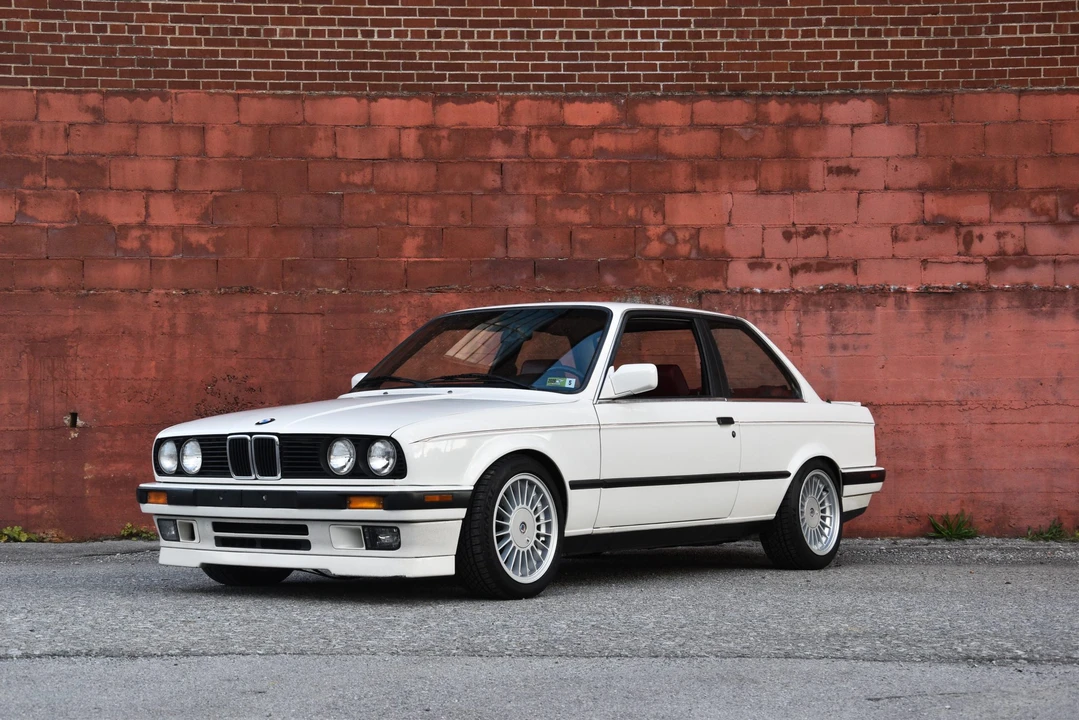 1990 BMW E30 3 Series - Image 2 of 31
