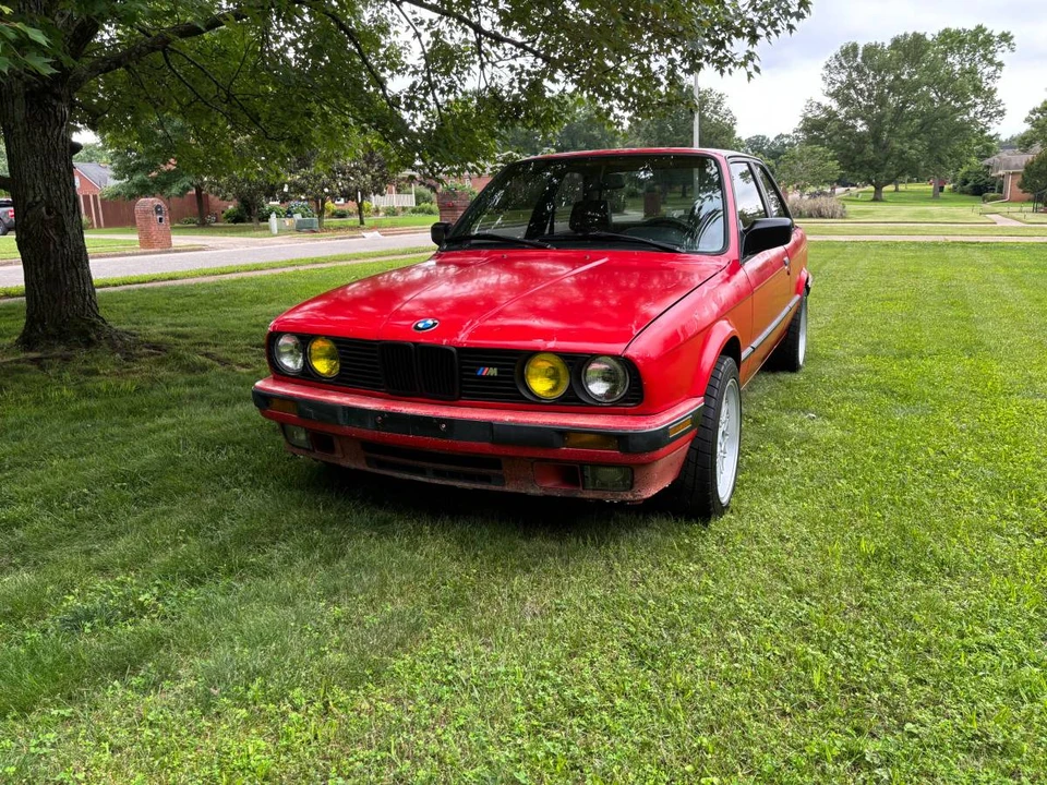 1990 BMW E30 3 Series - Image 2 of 24