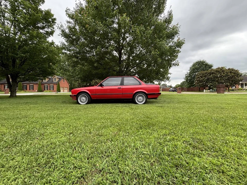 1990 BMW E30 3 Series - Image 2 of 24