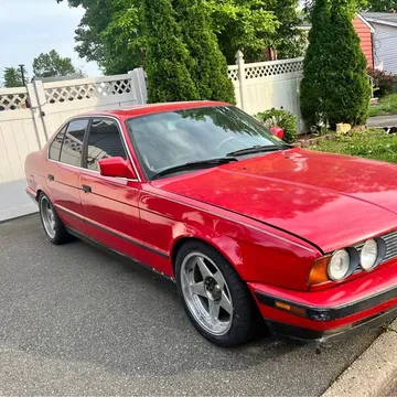 1990 BMW 5 Series 525i Sedan