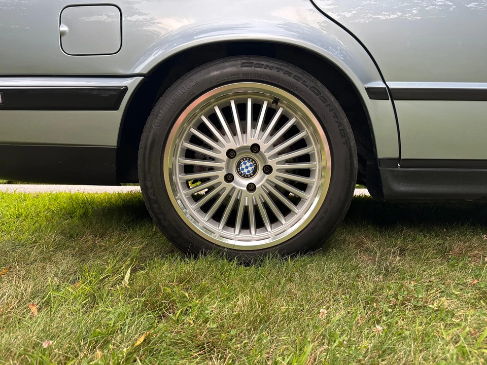 1990 BMW E34 5 Series - Image 29 of 31