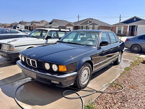 1990 BMW 7 Series 735i Sedan 4D