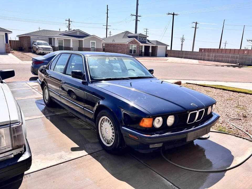 1990 BMW E32 7 Series - Image 2 of 7