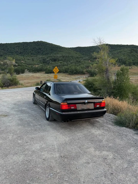 1990 BMW E32 7 Series - Image 3 of 4