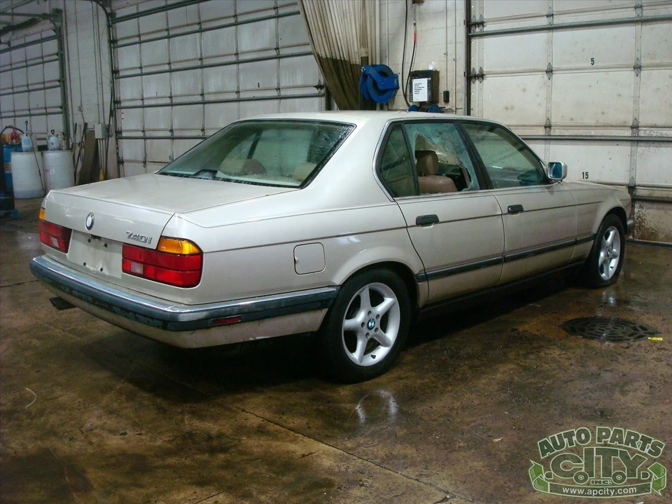 1990 BMW E32 7 Series - Image 2 of 20