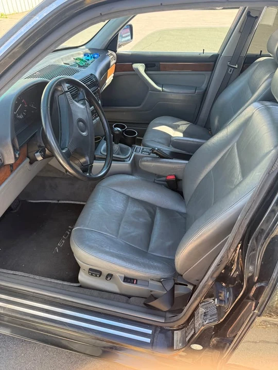 1990 BMW E32 7 Series - Image 10 of 13