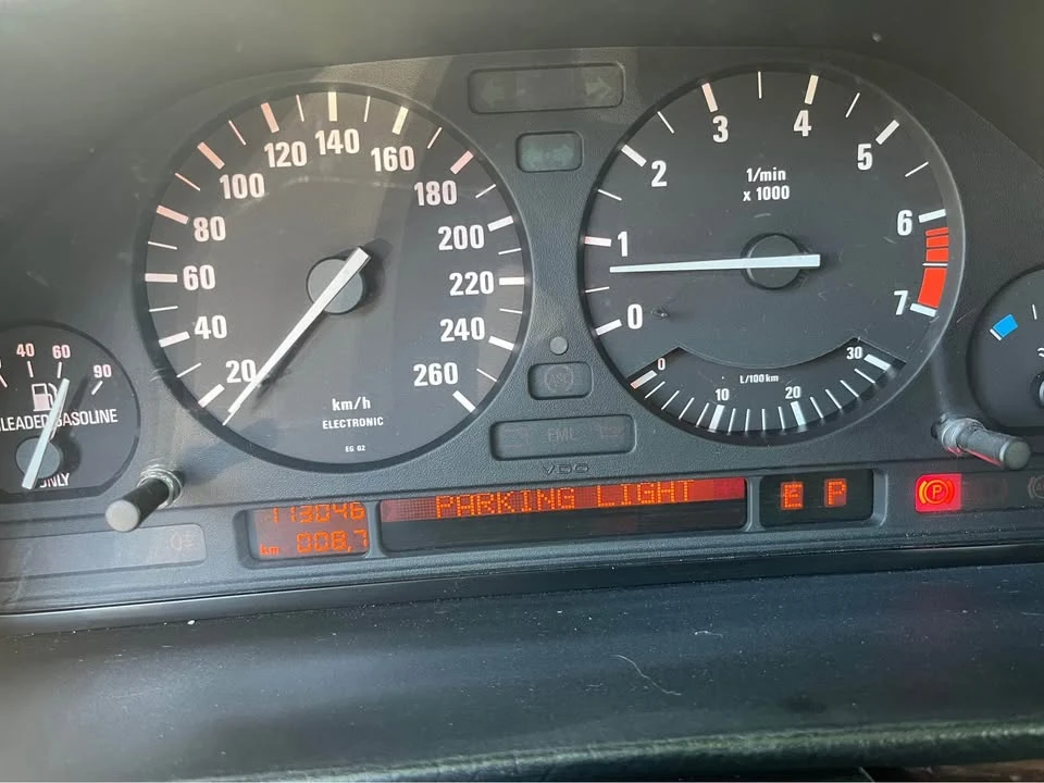 1990 BMW E32 7 Series - Image 9 of 10