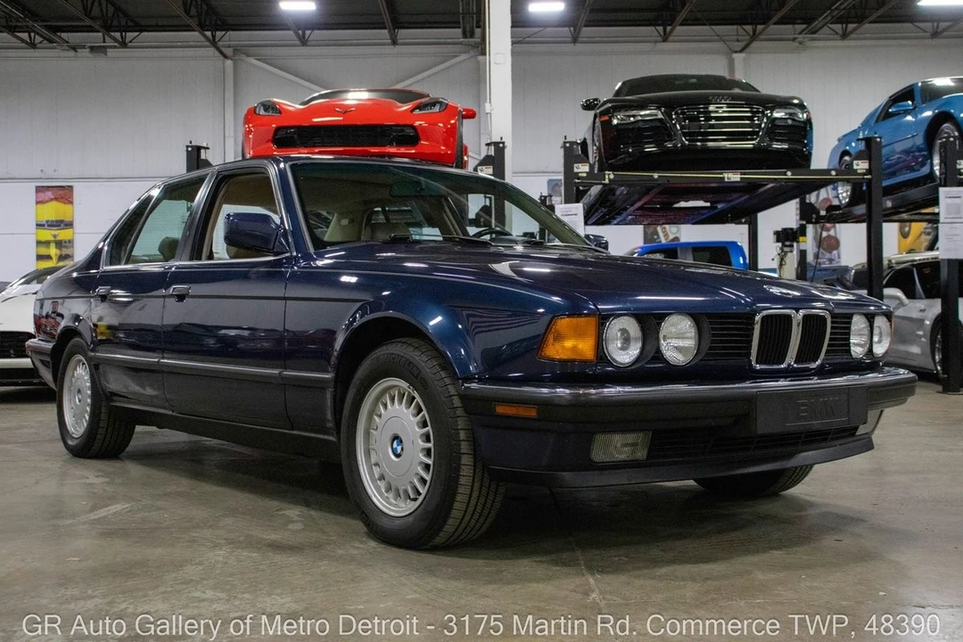 1990 BMW E32 7 Series - Image 10 of 12
