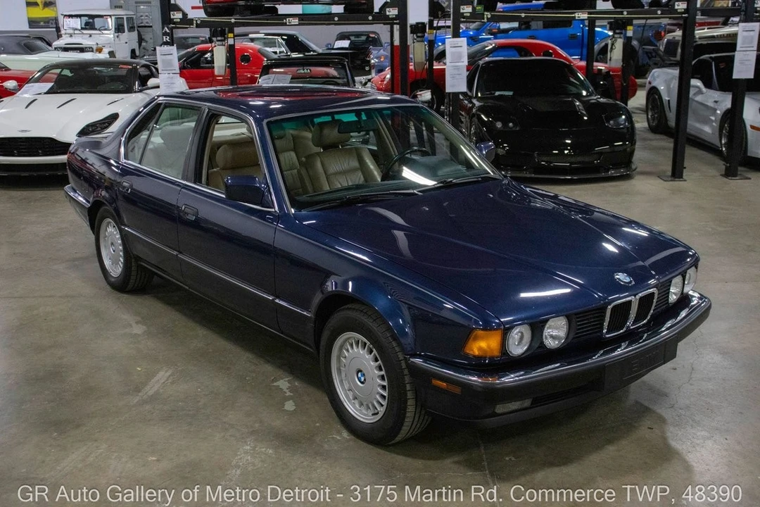 1990 BMW E32 7 Series - Image 9 of 12