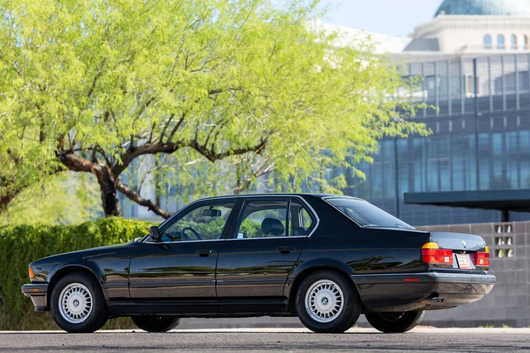 1990 BMW E32 7 Series - Image 3 of 24
