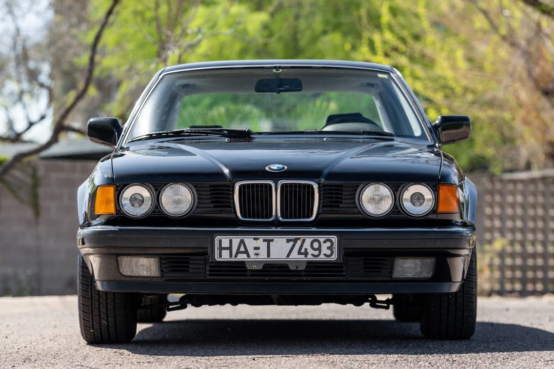 1990 BMW E32 7 Series - Image 8 of 24