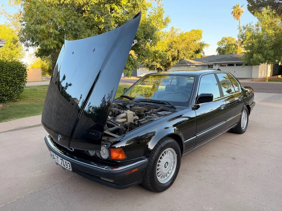 1990 BMW E32 7 Series - Image 14 of 24