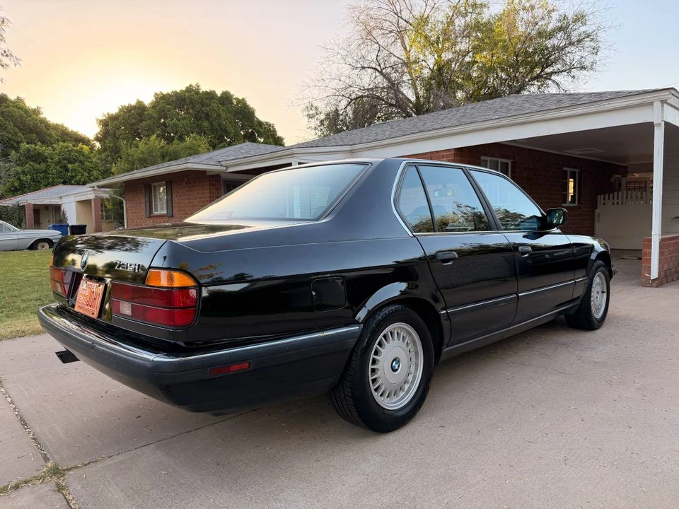 1990 BMW E32 7 Series - Image 7 of 24