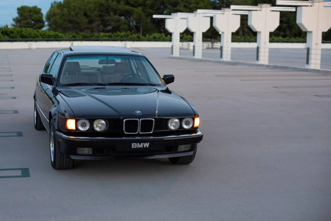 1990 BMW E32 7 Series - Image 3 of 23