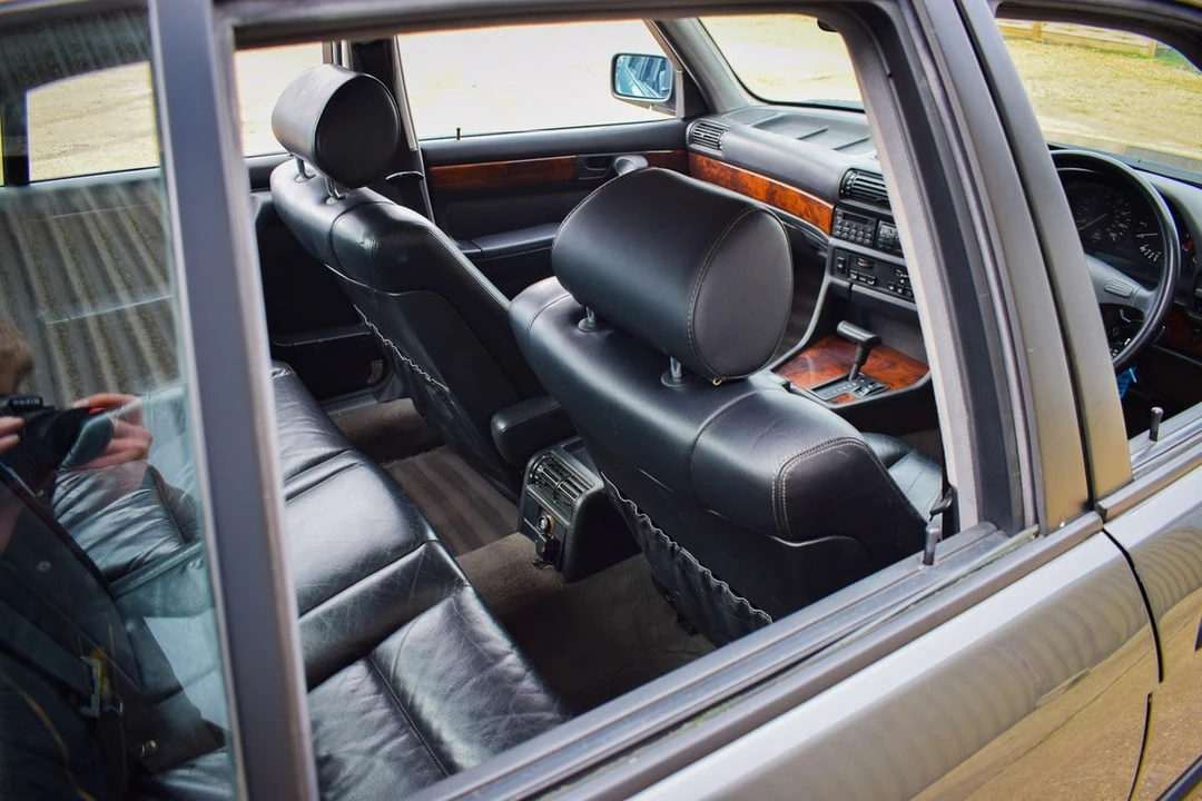 1990 BMW E32 7 Series - Image 30 of 30