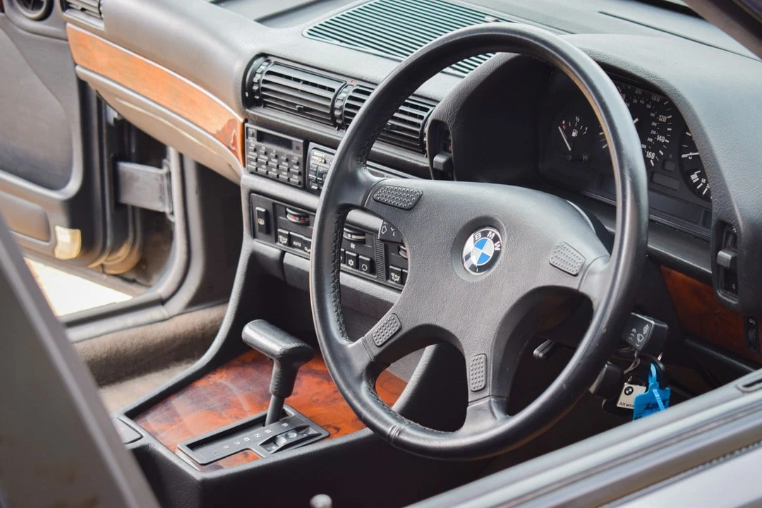 1990 BMW E32 7 Series - Image 13 of 30