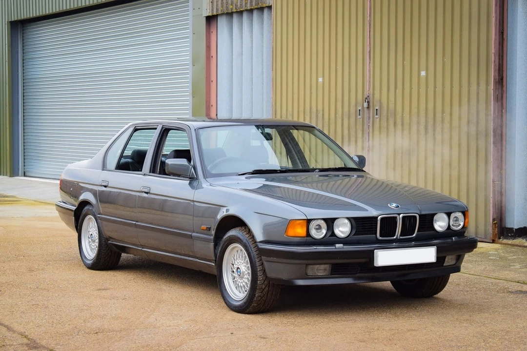 1990 BMW E32 7 Series - Image 2 of 30