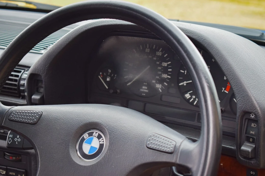 1990 BMW E32 7 Series - Image 21 of 30