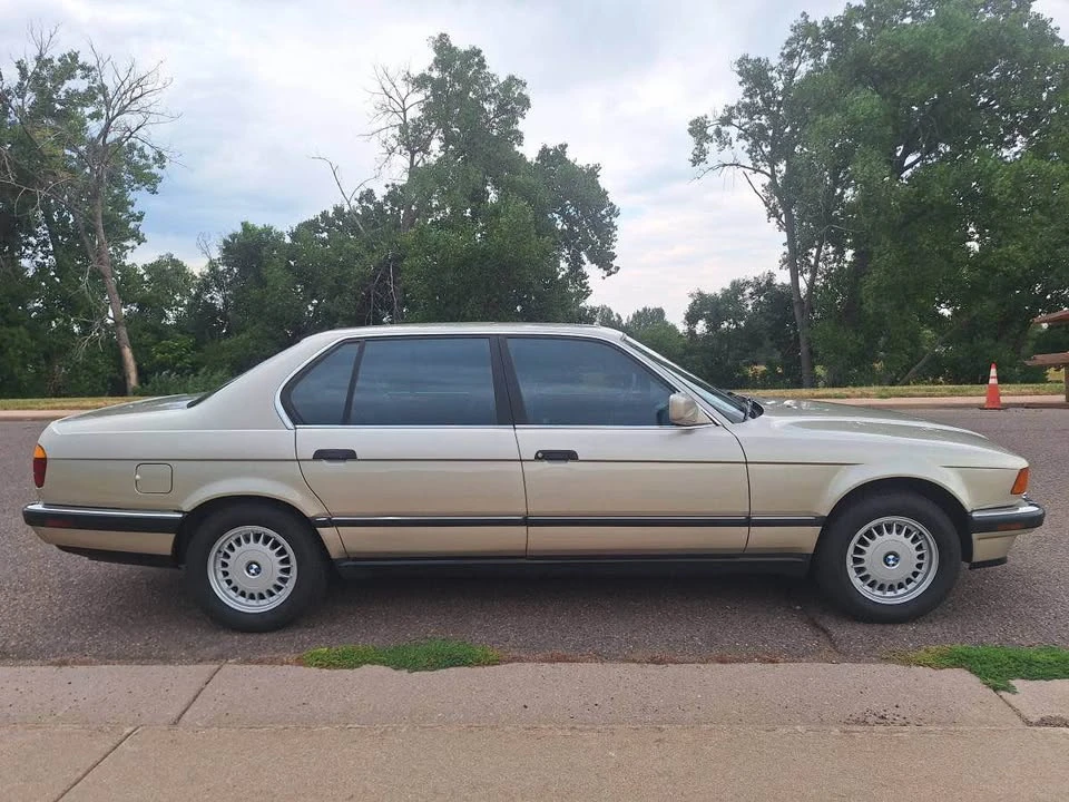 1990 BMW E32 7 Series - Image 2 of 20