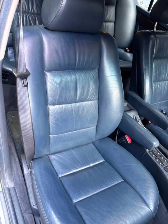 1990 BMW E32 7 Series - Image 11 of 17