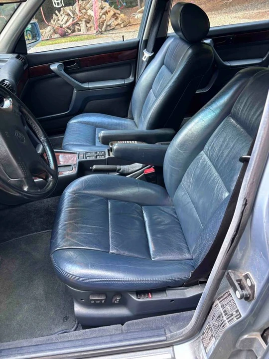 1990 BMW E32 7 Series - Image 10 of 17