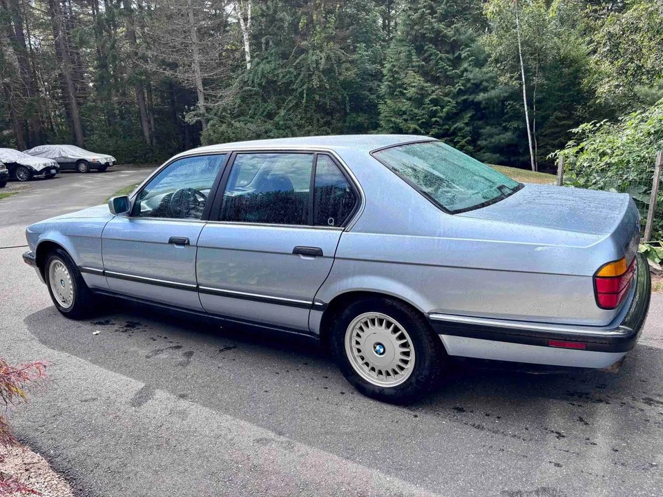 1990 BMW E32 7 Series - Image 2 of 17