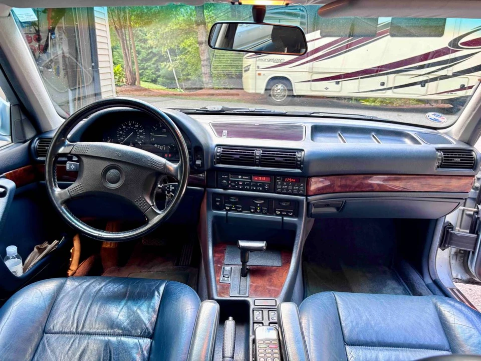 1990 BMW E32 7 Series - Image 7 of 17