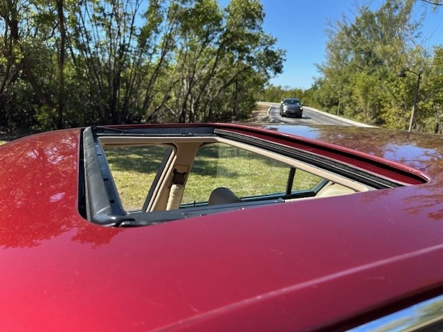 1990 BMW E32 7 Series - Image 17 of 21