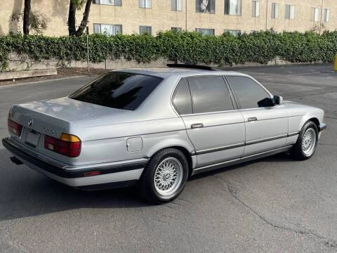 1990 BMW E32 7 Series - Image 4 of 14