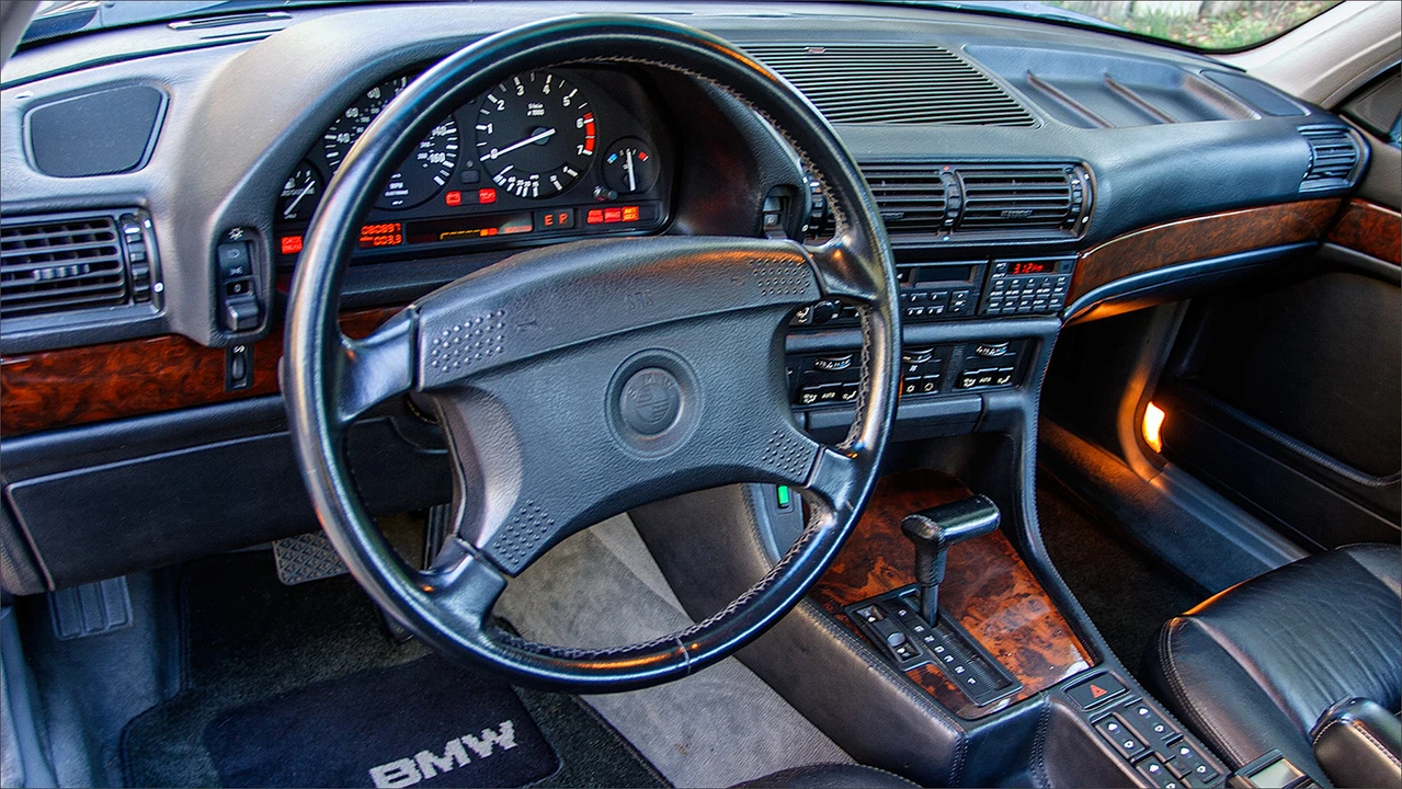 1990 BMW E32 7 Series - Image 5 of 21
