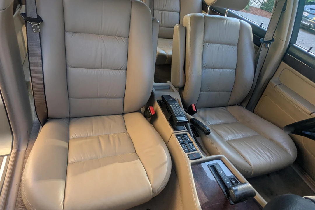 1990 BMW E32 7 Series - Image 28 of 31