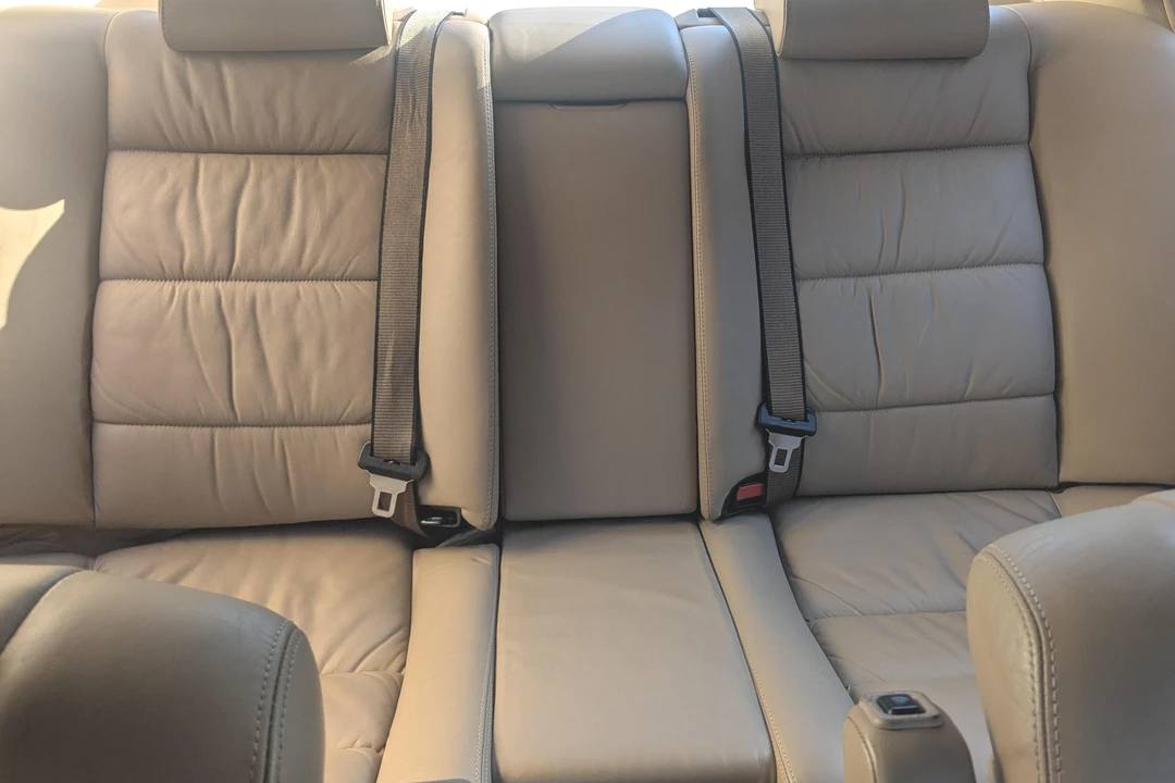 1990 BMW E32 7 Series - Image 29 of 31