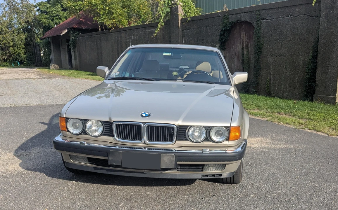 1990 BMW E32 7 Series - Image 7 of 31