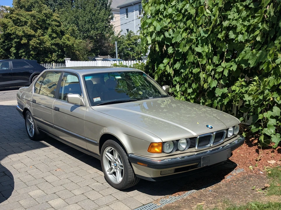 1990 BMW E32 7 Series - Image 19 of 31